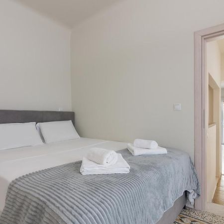 Appartamento Renovated Panorama Loft: Athens Terrace Gem Esterno foto